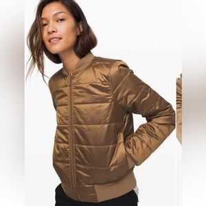 Lululemon Non-Stop Bomber *Reversible
Frontier